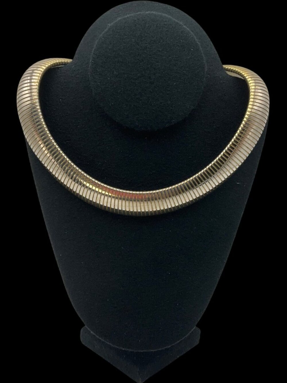 VTG 80's Gold-Tone Liquid Gold style Wide Chunky Ribbed Choker Necklace Bold